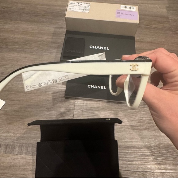 Chanel Butterfly CC Logo White and Black Sunglasses CH5414 main image 5